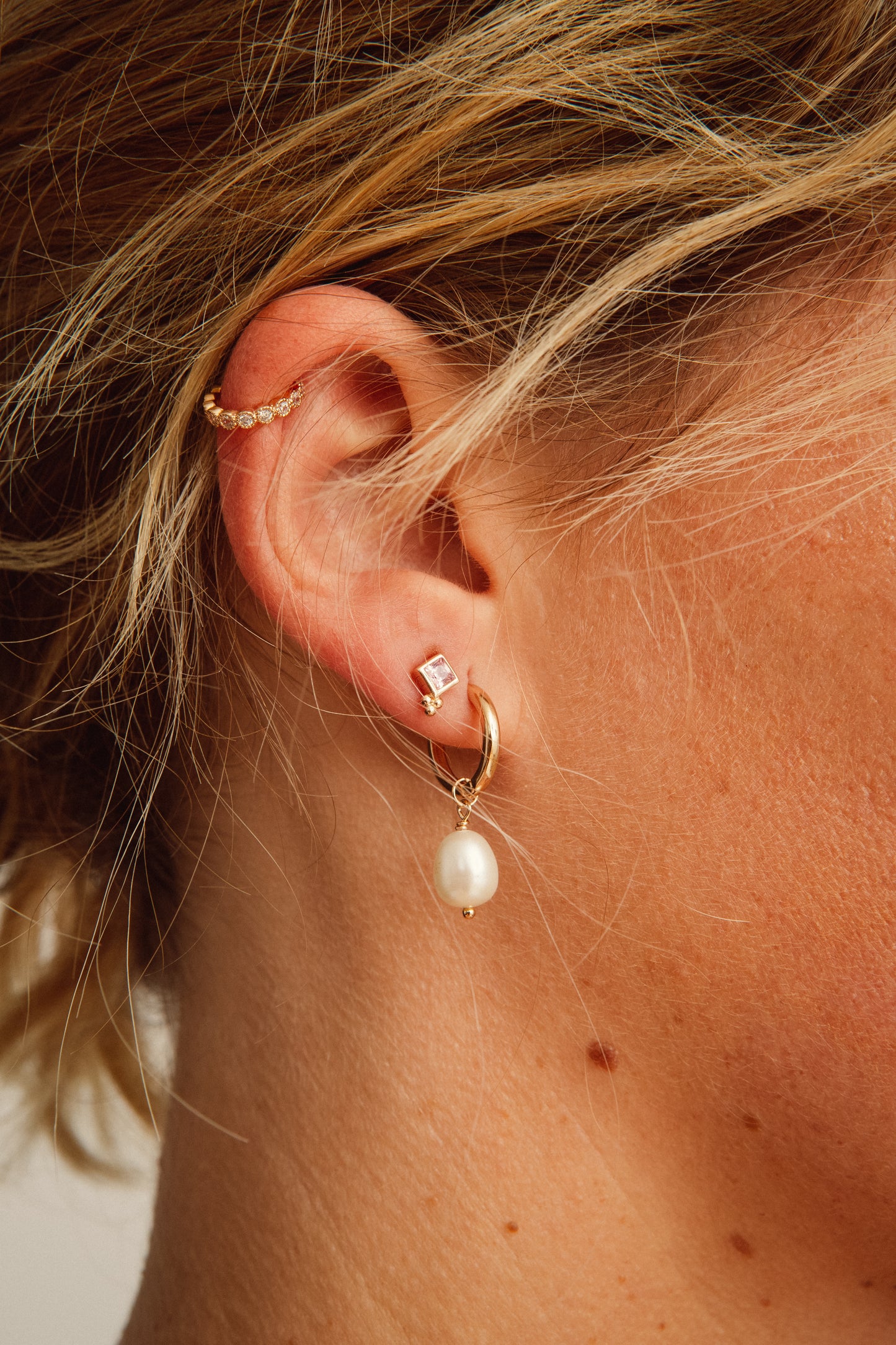 GREEN QUARTZITE SINGLE EARRING